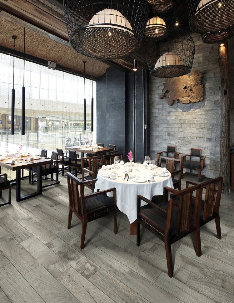tile flooring in a restaurant dining room
