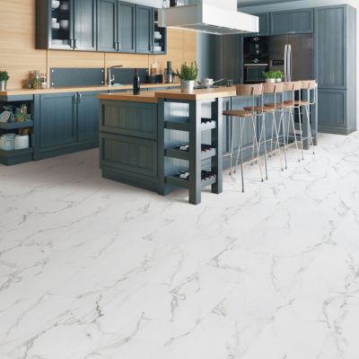 waterproof vinyl tile floors in a Steinbach kitchen